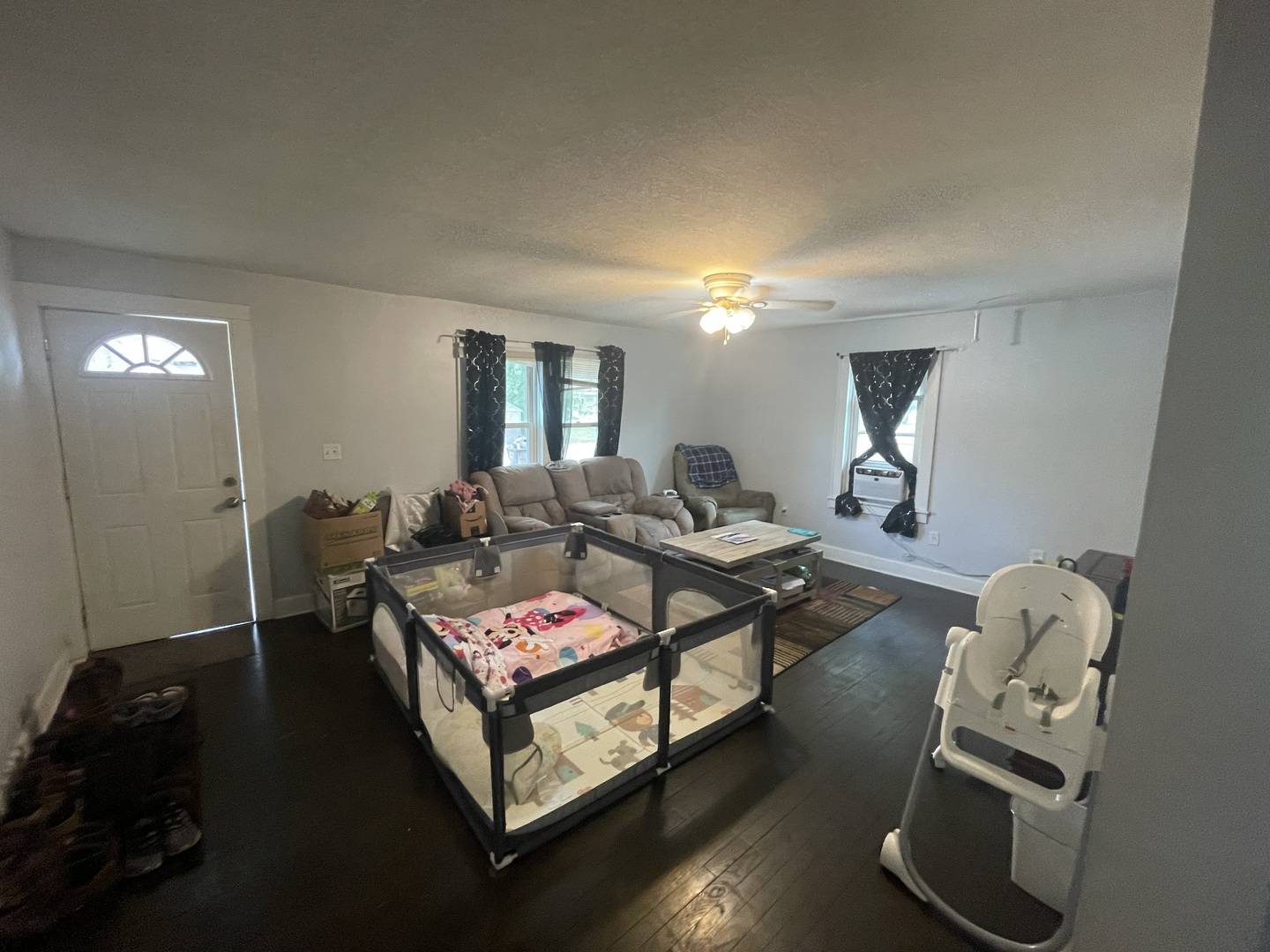 Manteno, IL 60950,146 Section Line RD