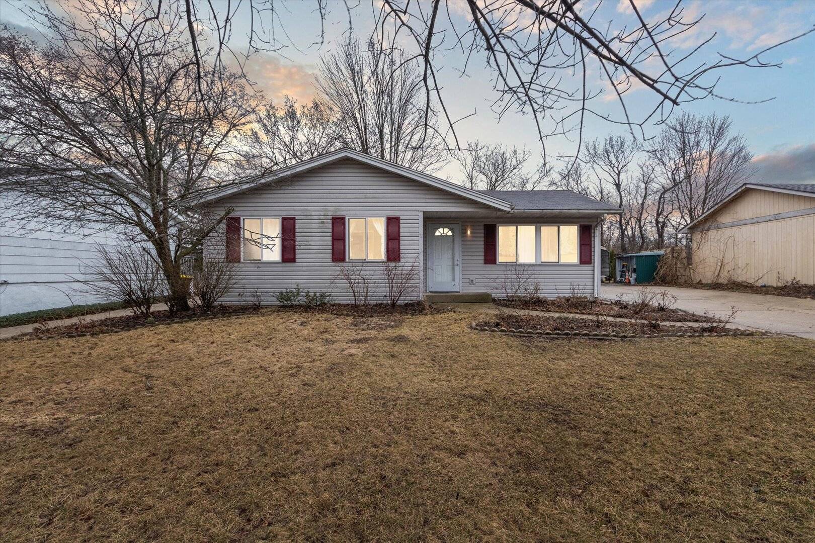 Rockford, IL 61109,4217 Oconnell ST