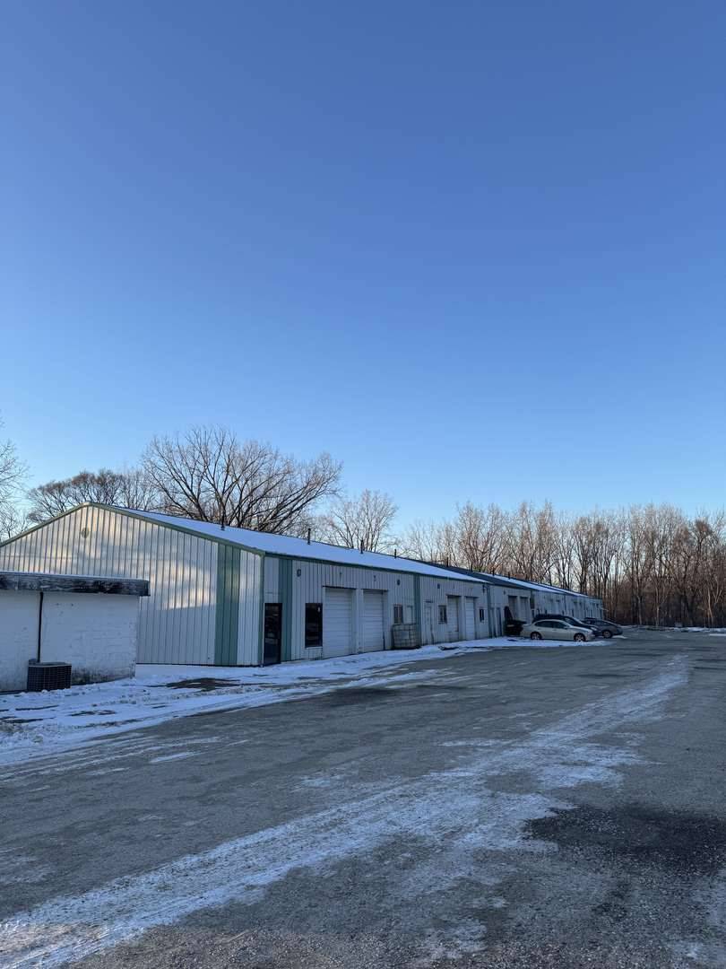 Mchenry, IL 60050,4450 Bull Valley RD