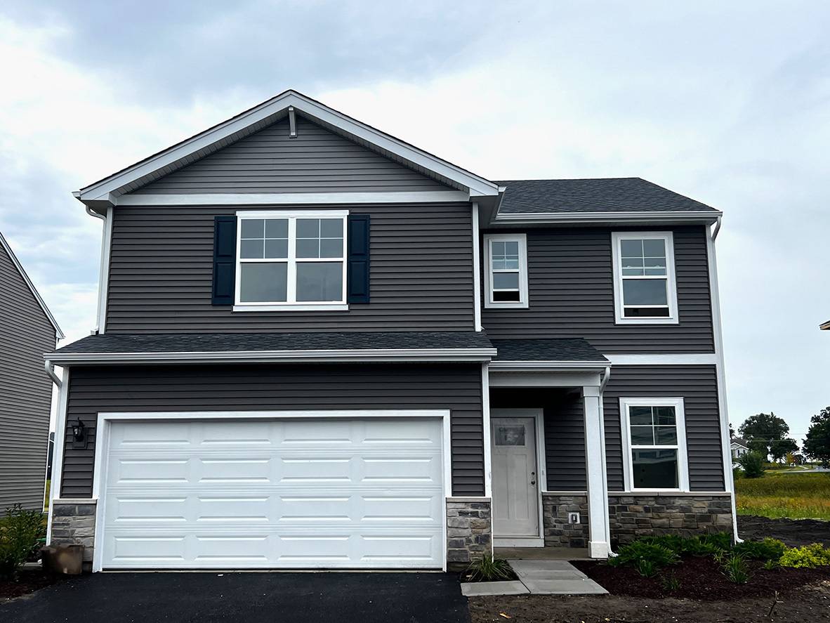 Wonder Lake, IL 60097,2285 cobble springs