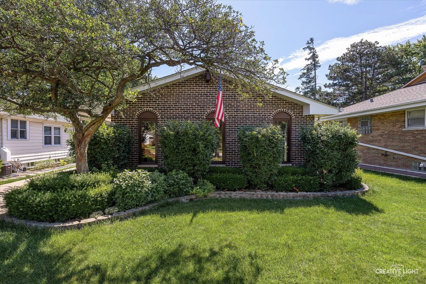 Lombard, IL 60148,205 S Lodge LN