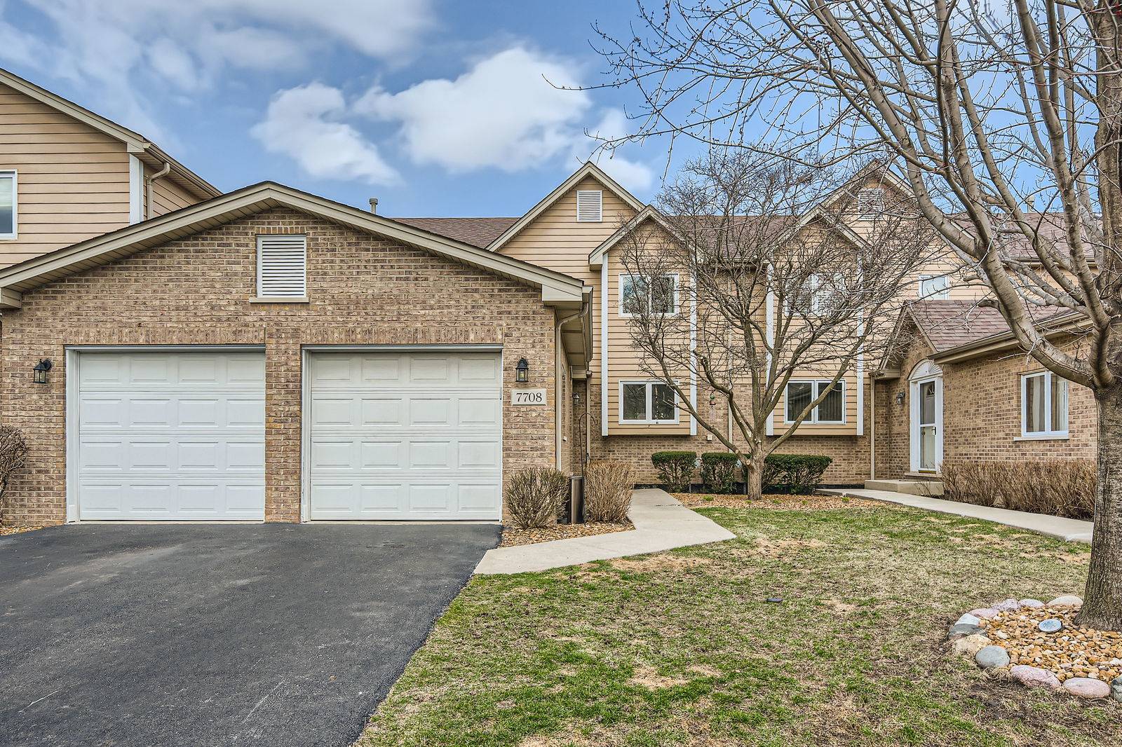 Tinley Park, IL 60487,7708 Richardson LN