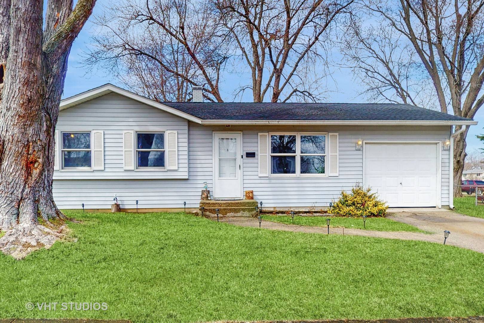 Belvidere, IL 61008,1721 11th AVE