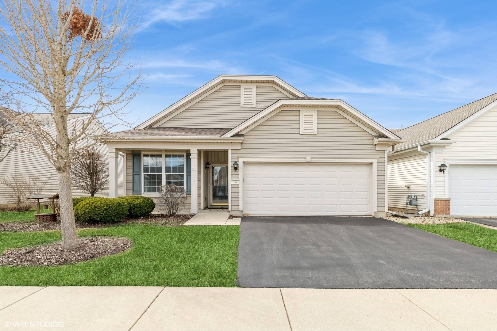 Huntley, IL 60142,12473 Castle Rock DR