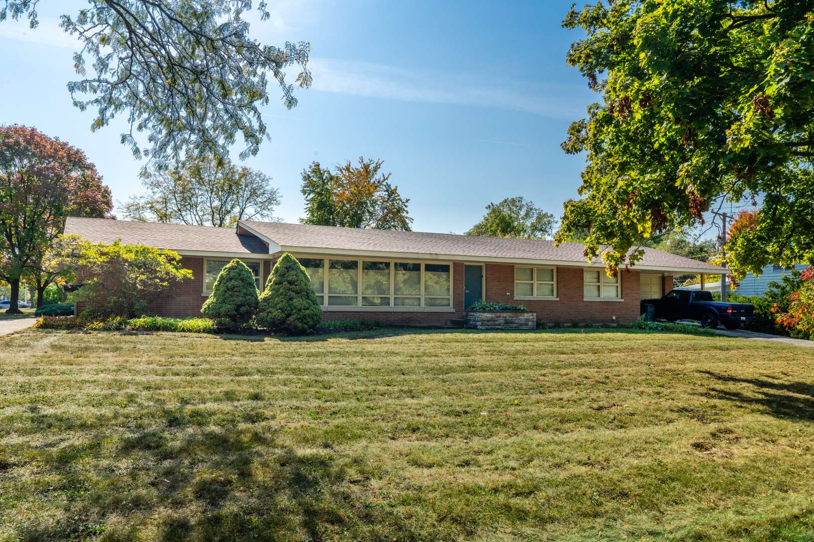 Lisle, IL 60532,4610 Main ST
