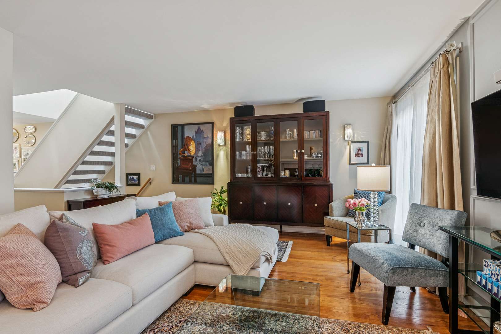 Chicago, IL 60614,1648 N BURLING #E