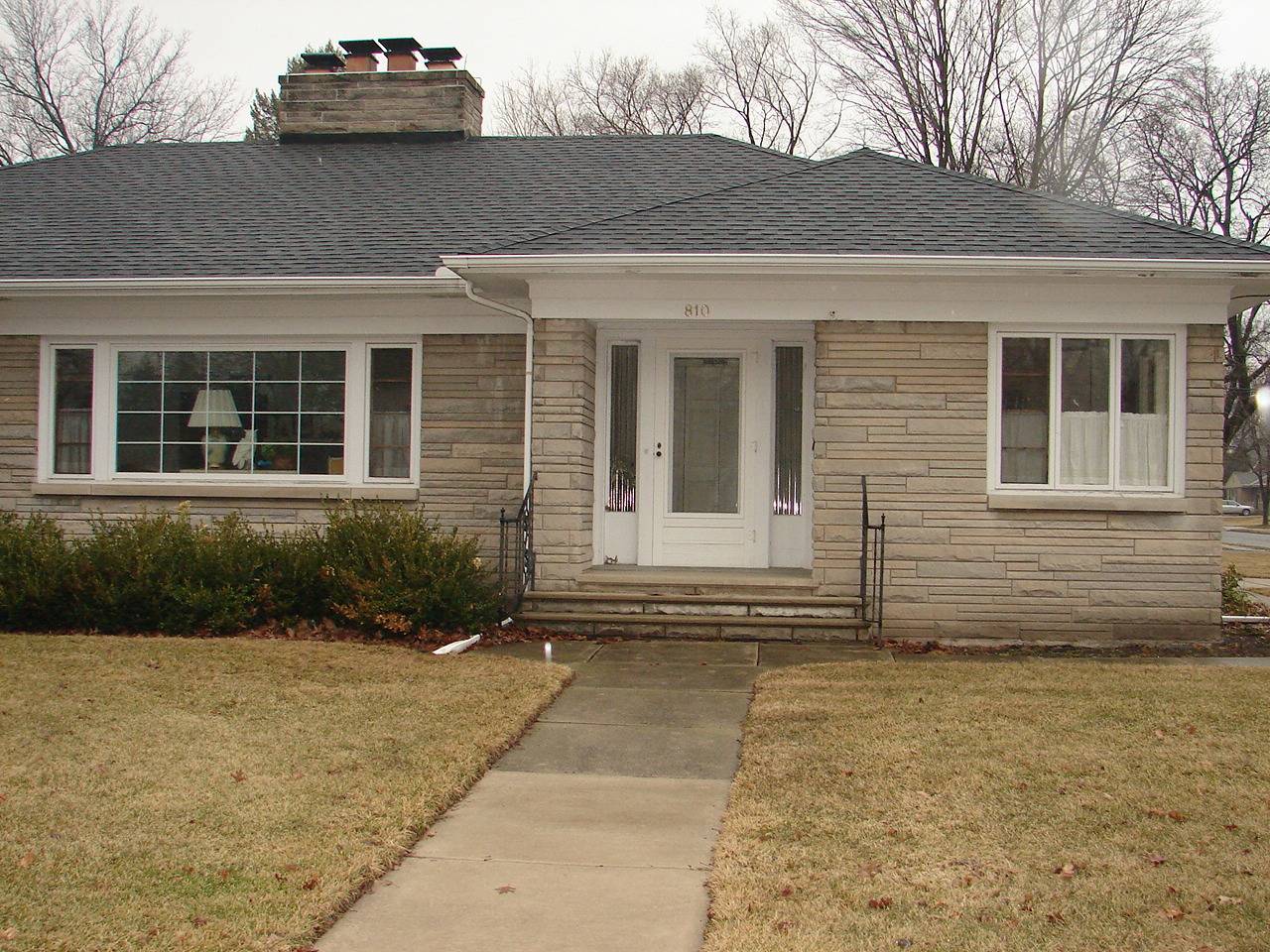 Mendota, IL 61342,810 13th AVE