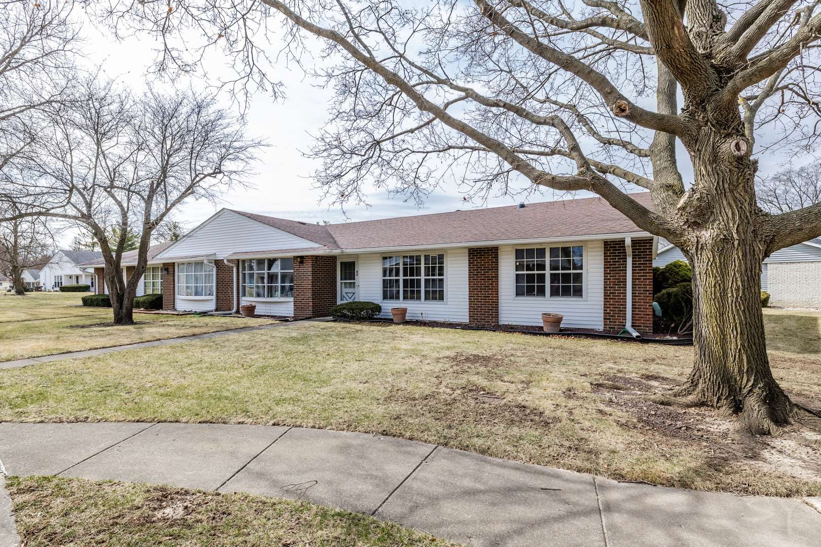Fox Lake, IL 60020,7304 Dunwood CT #116