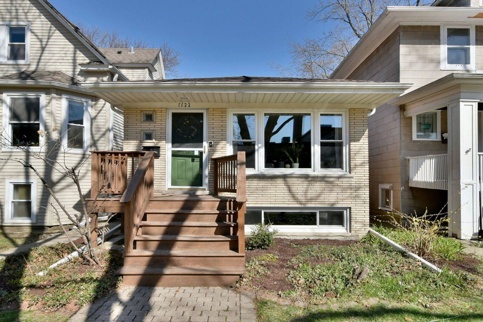 Oak Park, IL 60304,1122 S Cuyler AVE