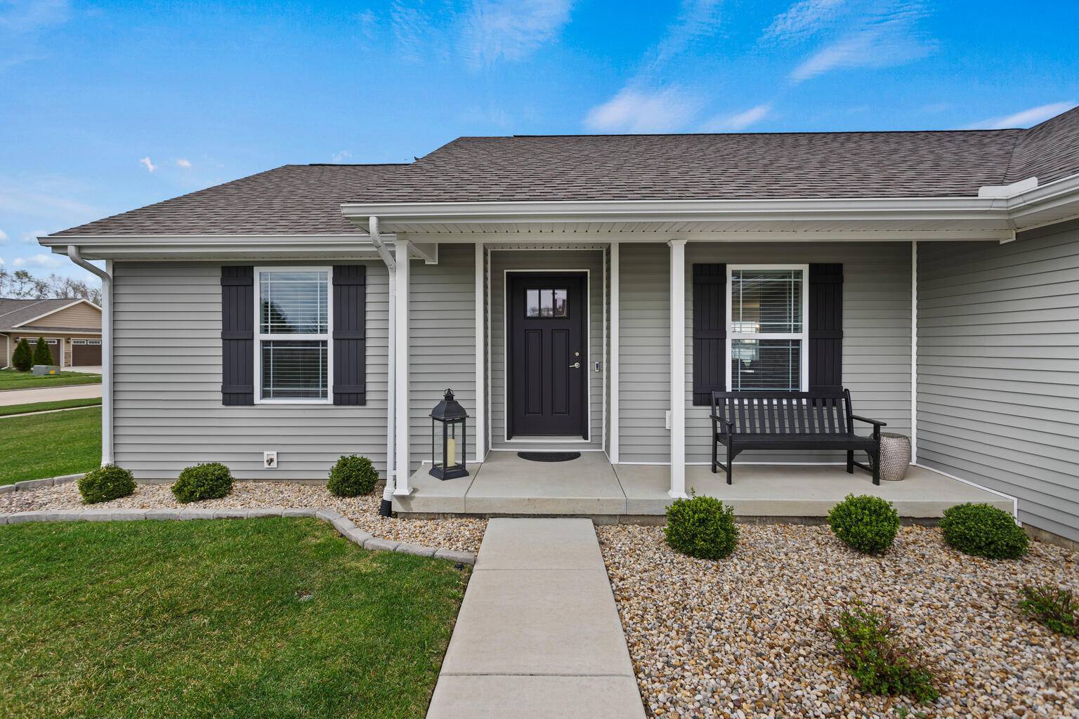 Urbana, IL 61802,704 N Abbey RD