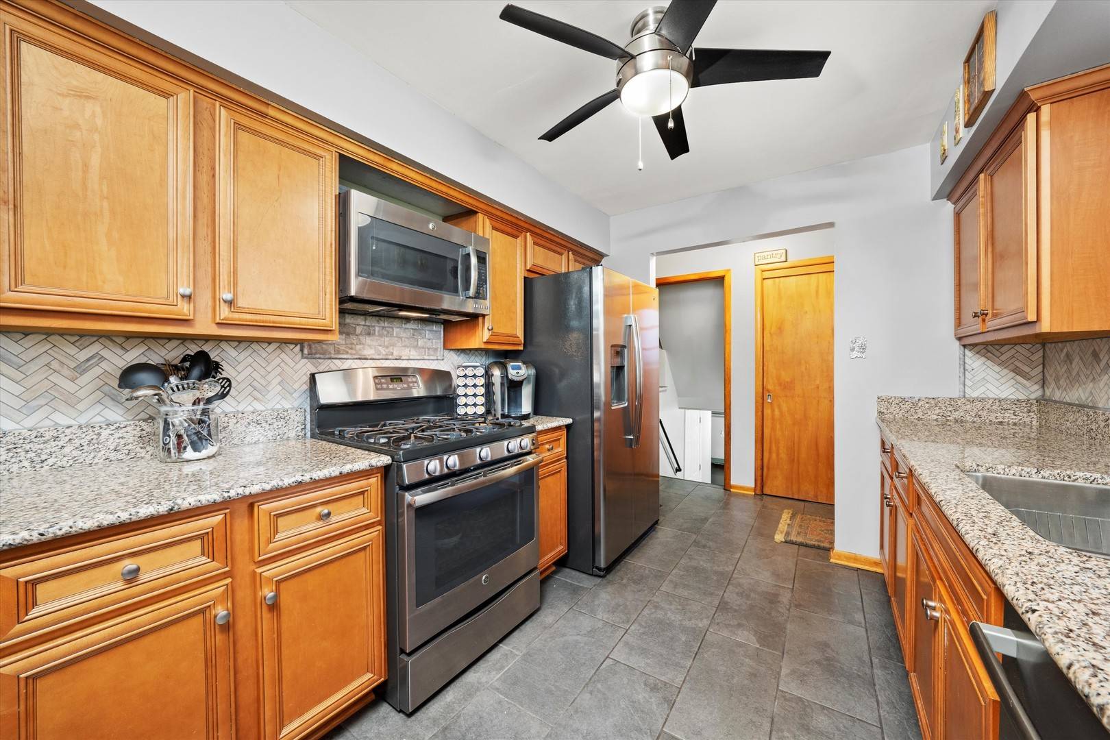 Mokena, IL 60448,20040 S Kohlwood DR