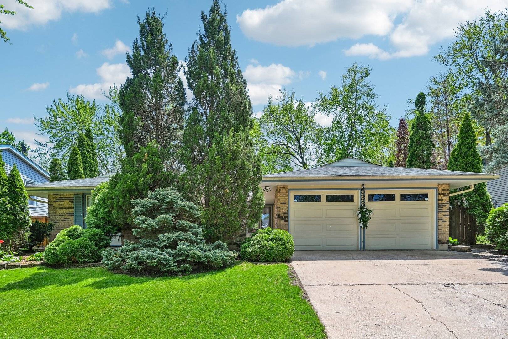 Bolingbrook, IL 60440,533 Cumberland LN
