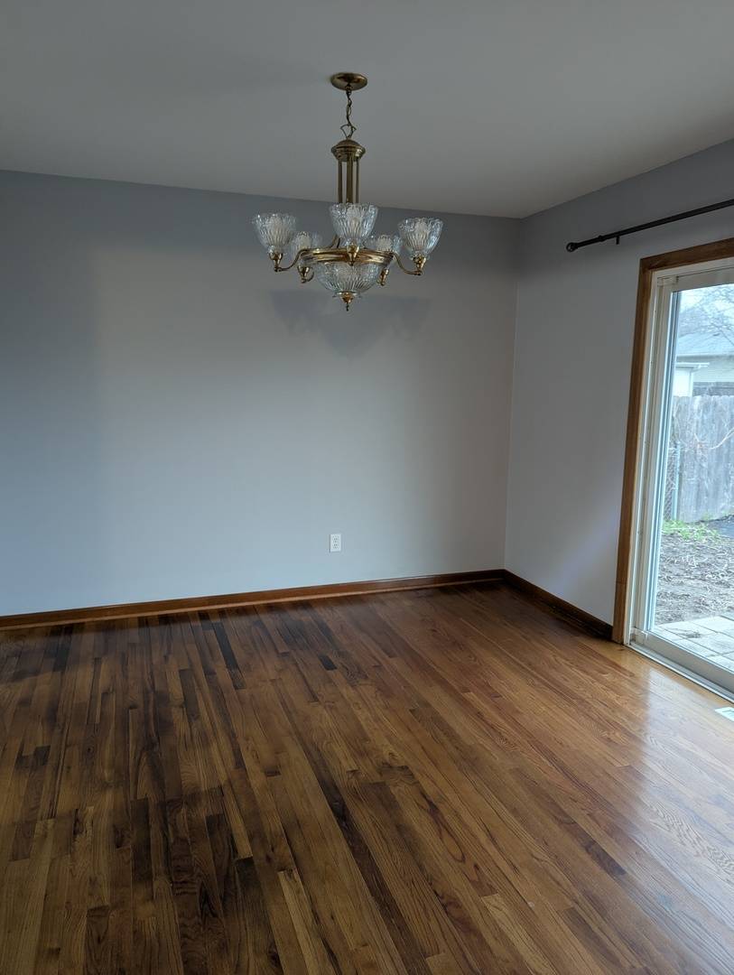 Dekalb, IL 60115,1126 Stafford ST