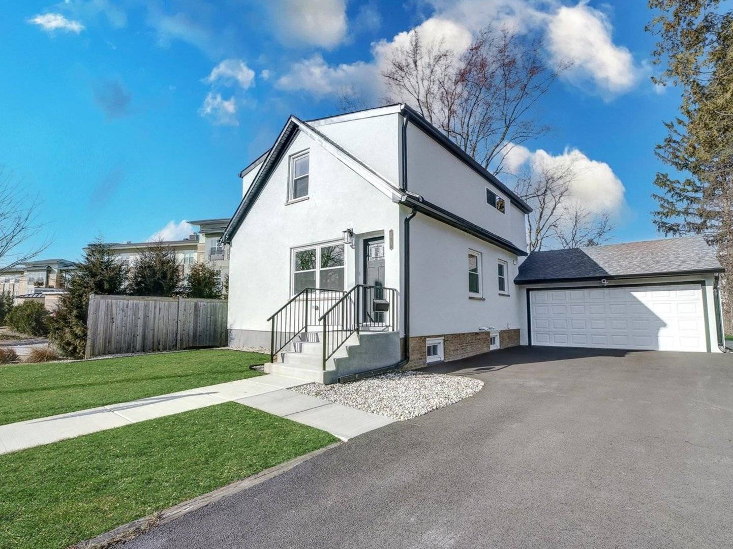 Highland Park, IL 60035,973 Deerfield RD