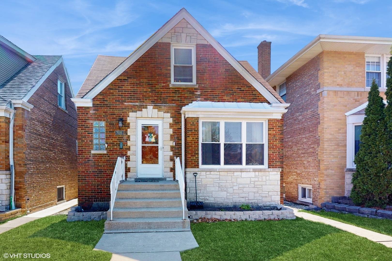 Chicago, IL 60634,7025 W Cornelia AVE