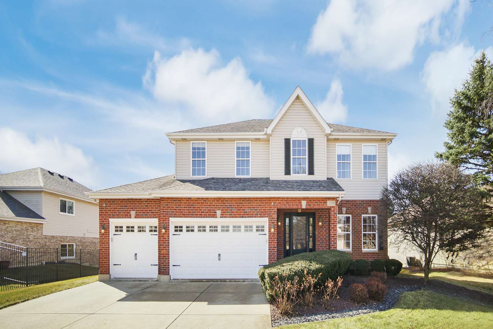 New Lenox, IL 60451,2690 Southwind DR