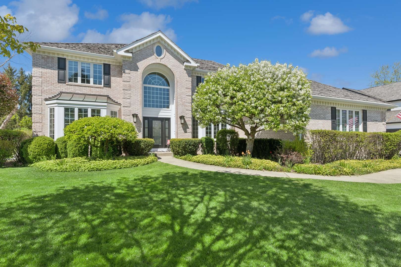Libertyville, IL 60048,1108 New Castle DR