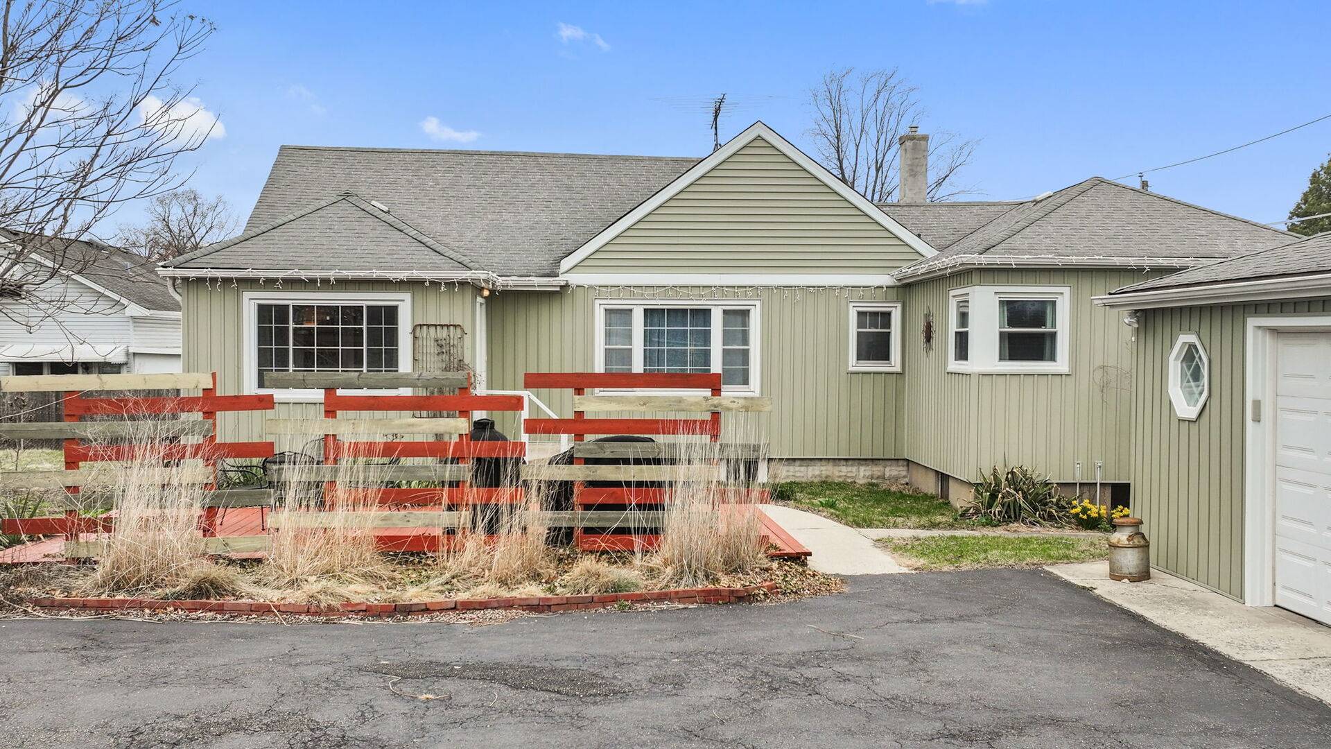 Westmont, IL 60559,3921 Liberty BLVD