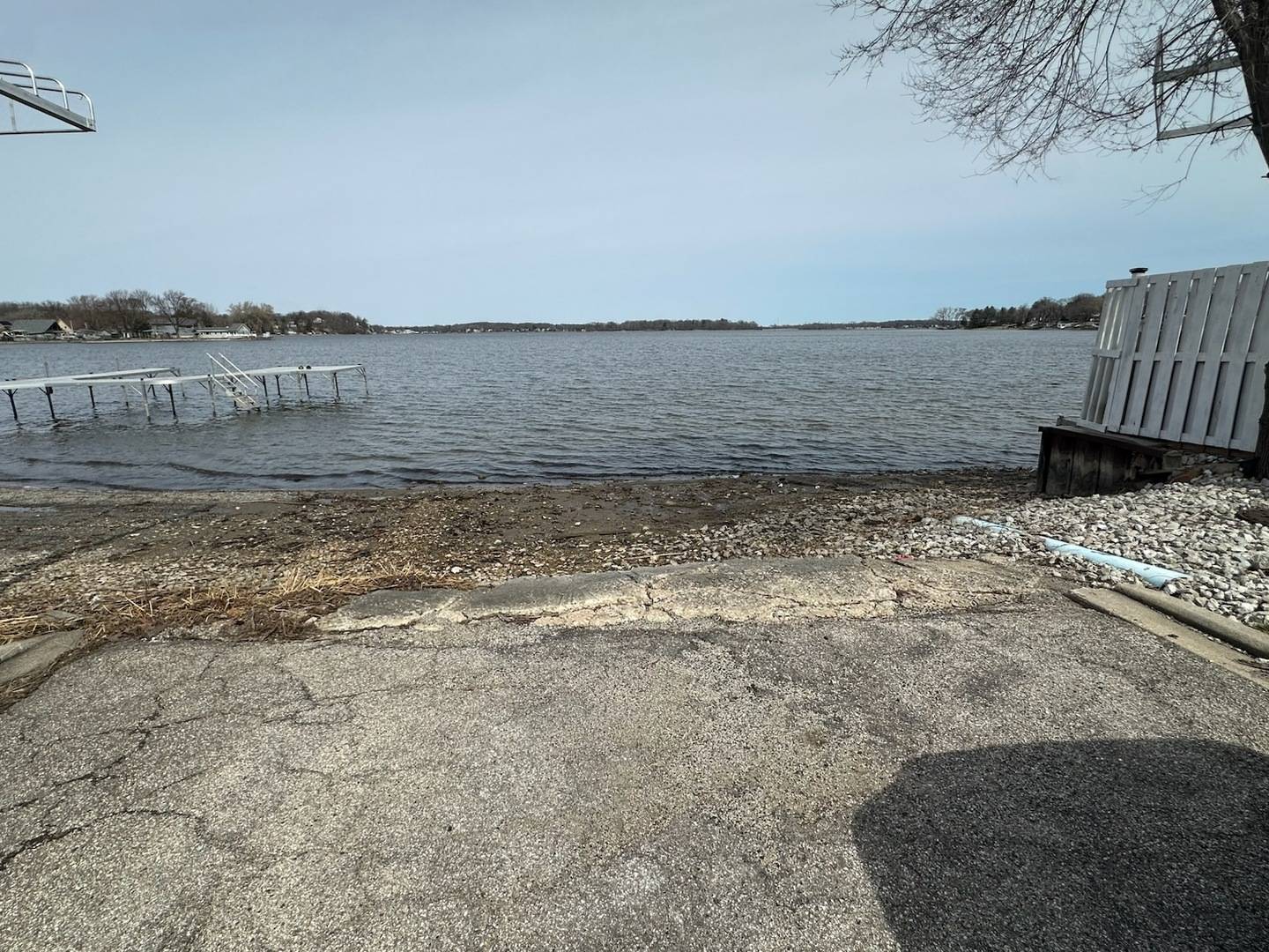 Fox Lake, IL 60020,10 S Maple AVE