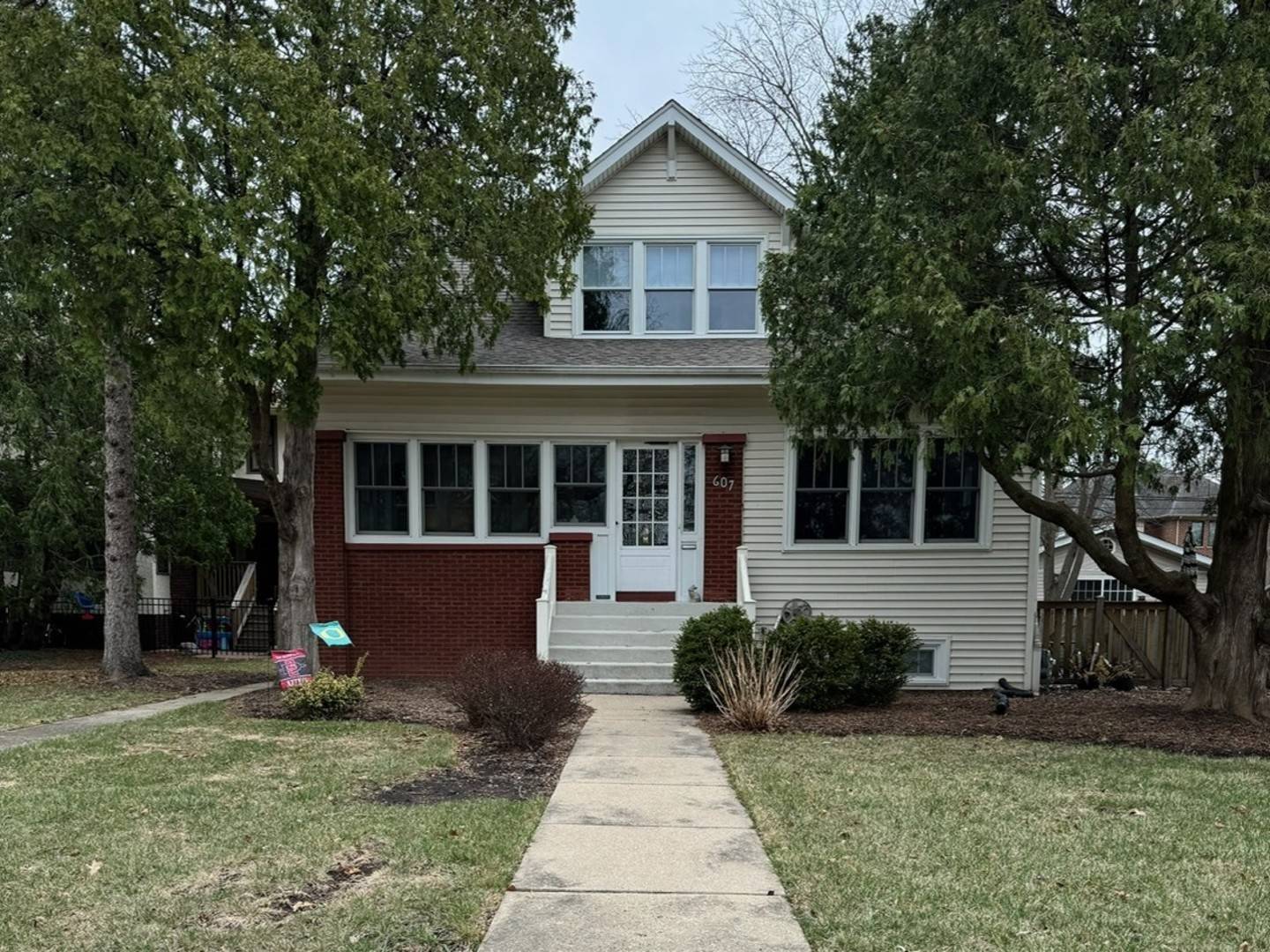Park Ridge, IL 60068,607 S Crescent AVE