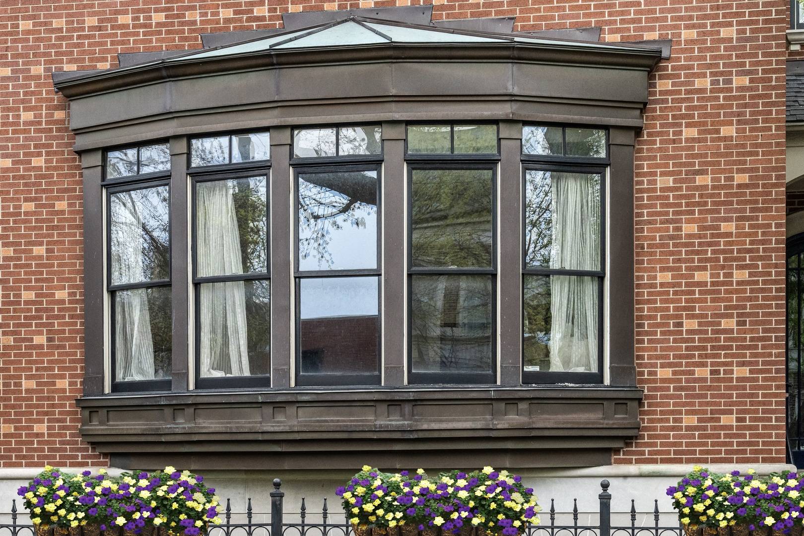 Chicago, IL 60614,2735 N Dayton ST