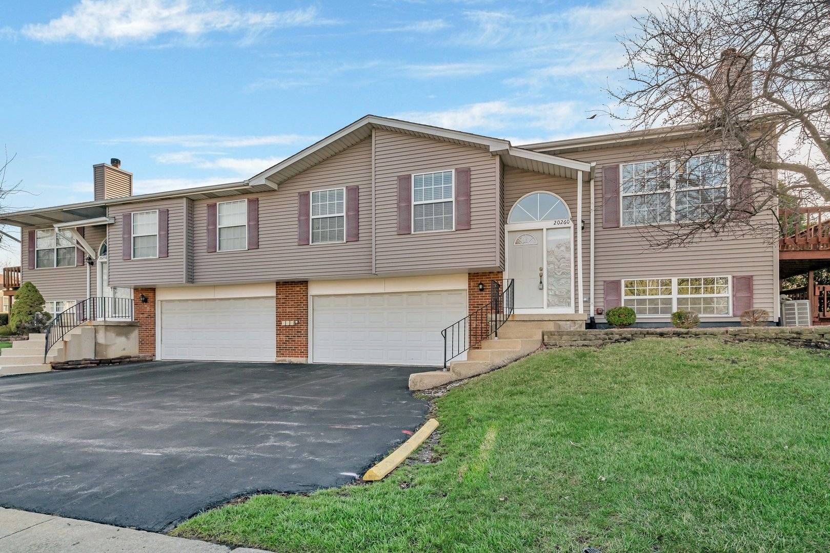 Frankfort, IL 60423,20260 S Frankfort Square RD