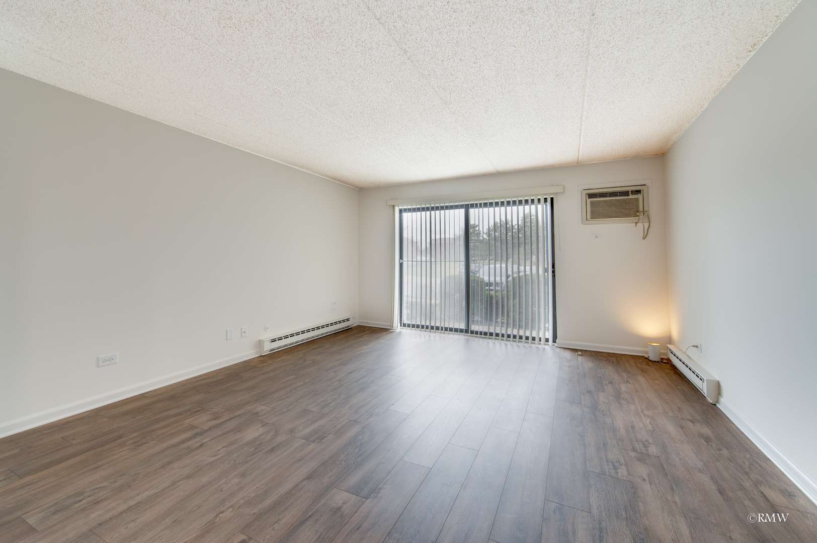 Addison, IL 60101,631 N Briar Hill LN #2
