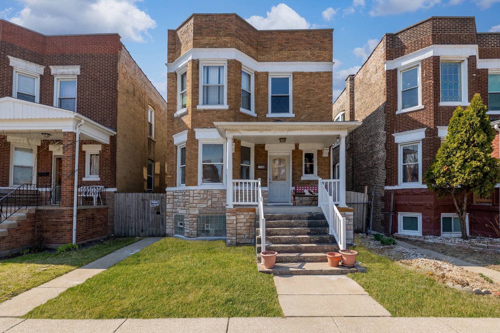 Cicero, IL 60804,2104 S 49TH AVE