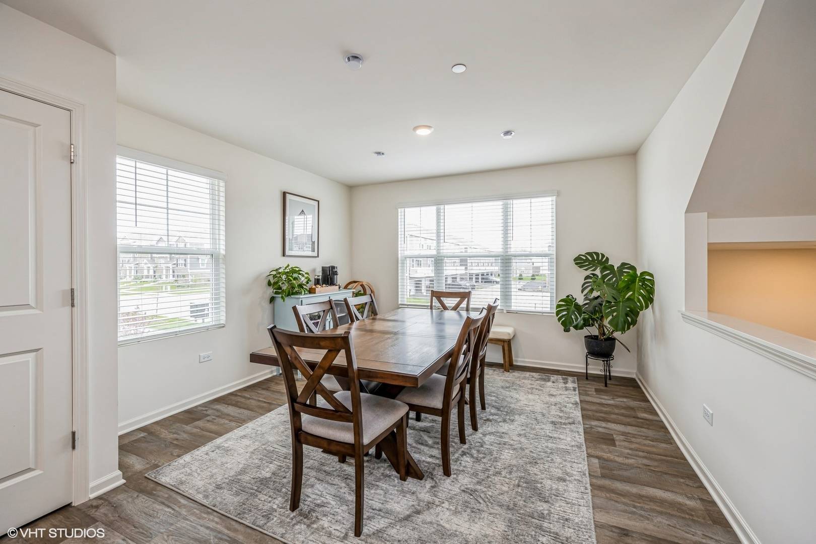 Tinley Park, IL 60477,17300 Roscommon RD