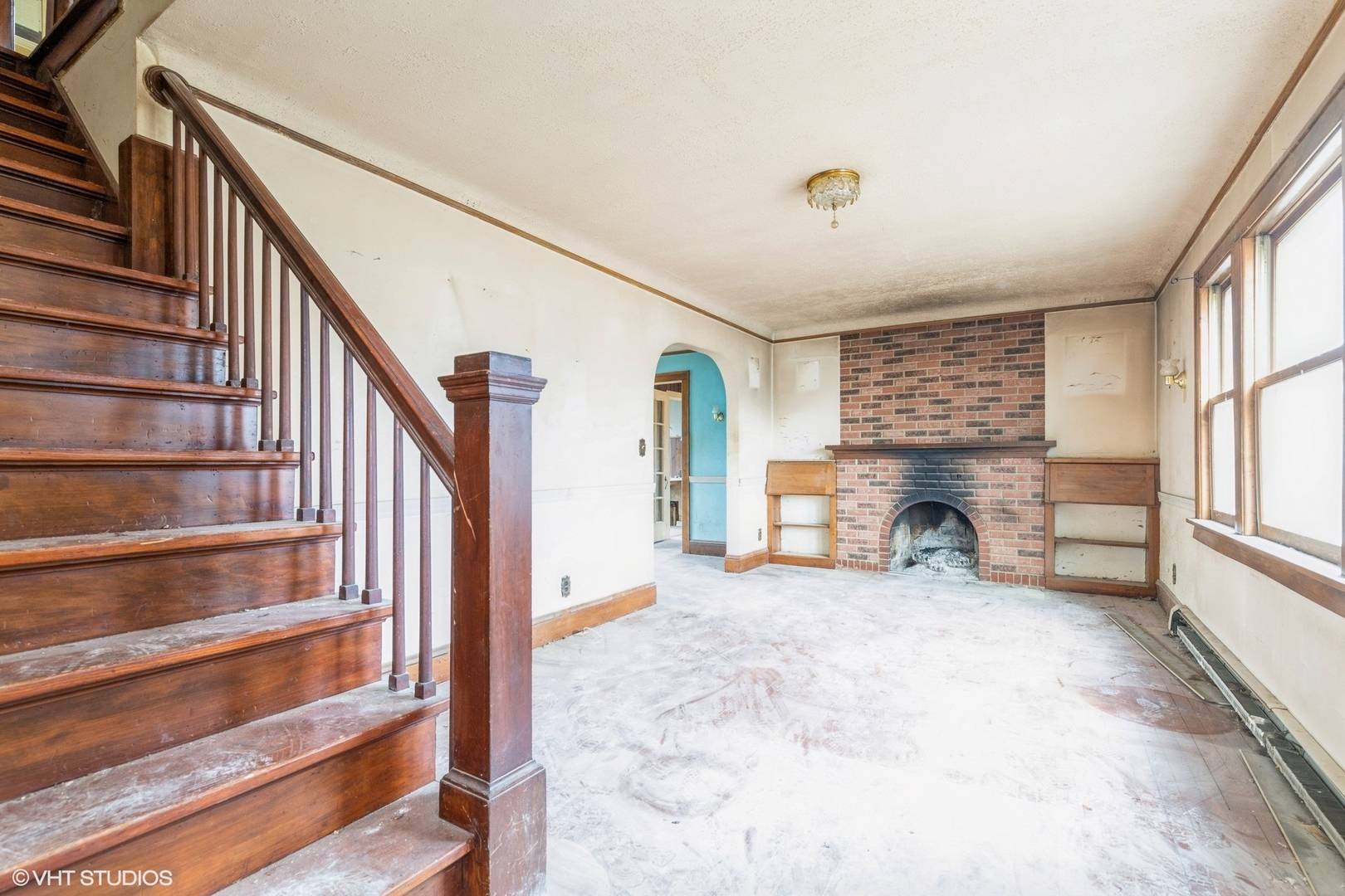 Mundelein, IL 60060,346 Dalton AVE