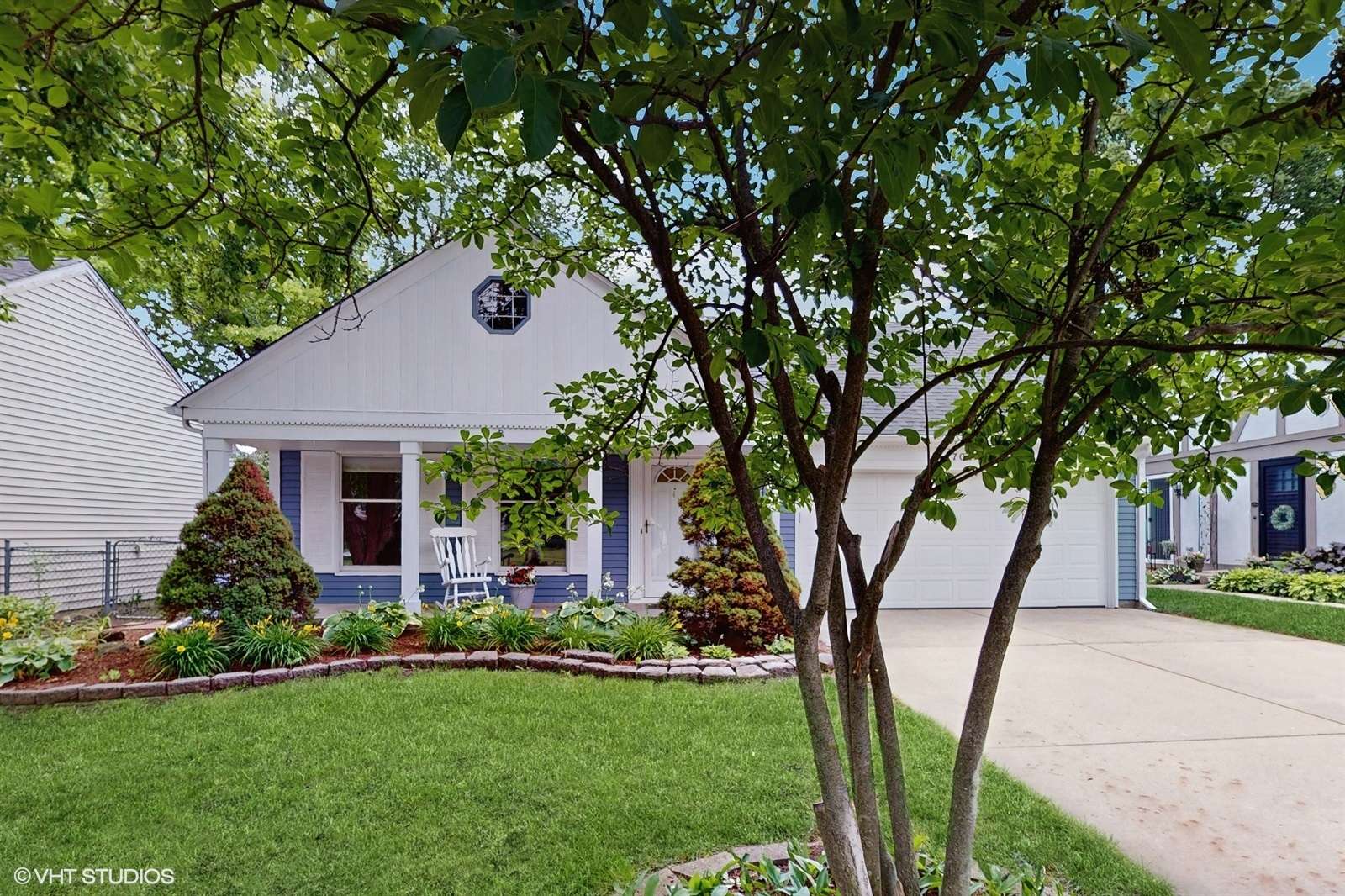 Naperville, IL 60563,1704 Paddington AVE