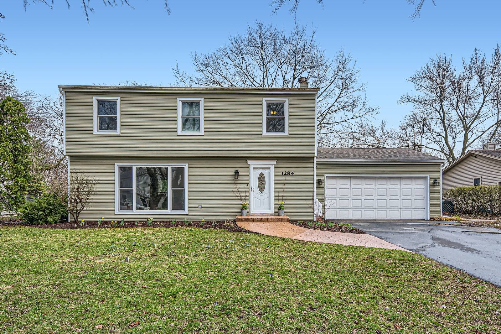 Wheaton, IL 60189,1284 Casa Solana DR