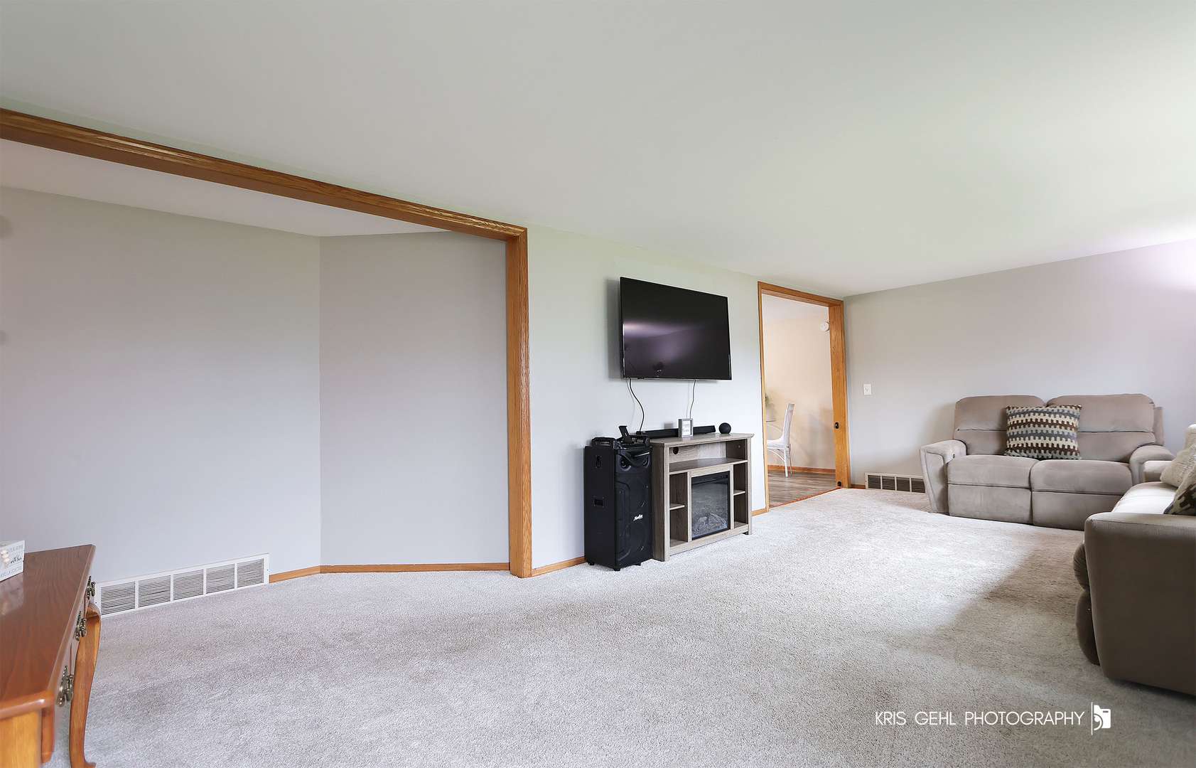Lake Villa, IL 60046,25098 W Forest DR
