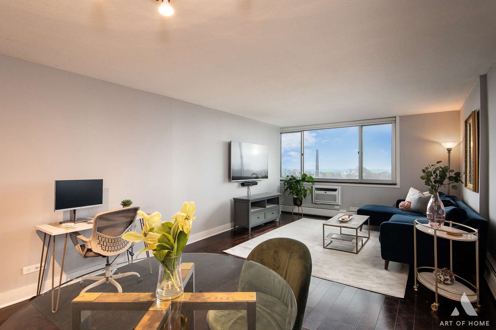 Chicago, IL 60614,2144 N Lincoln Park West #8C
