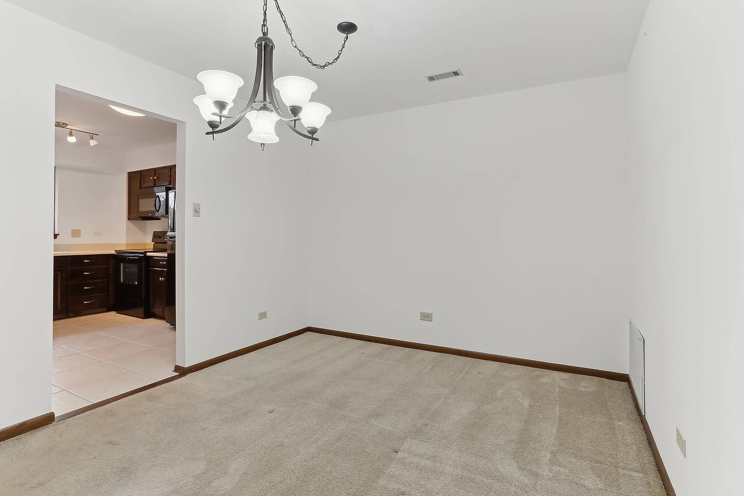 Palos Heights, IL 60463,7737 W Golf DR #301