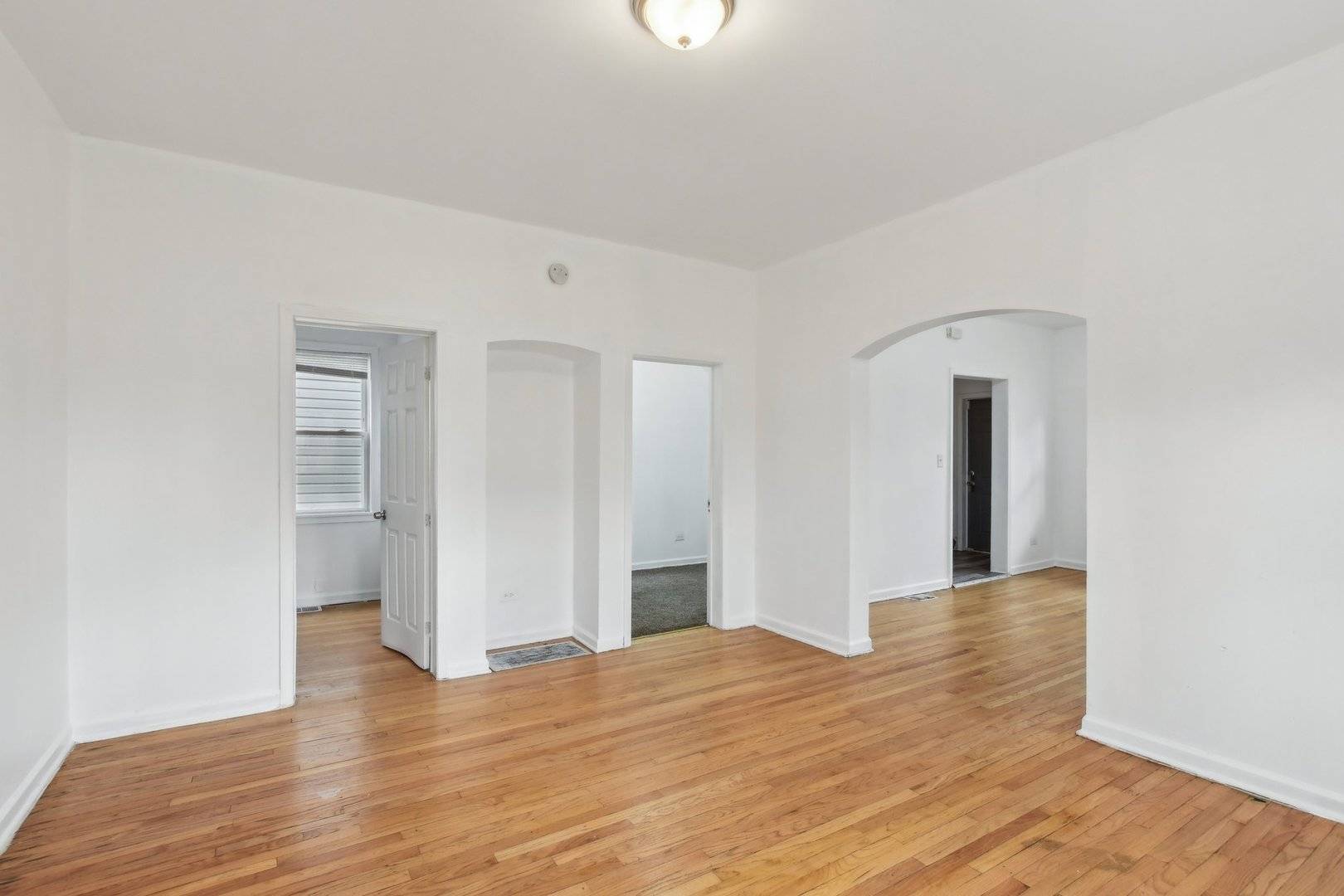 Chicago, IL 60620,8422 S Gilbert CT