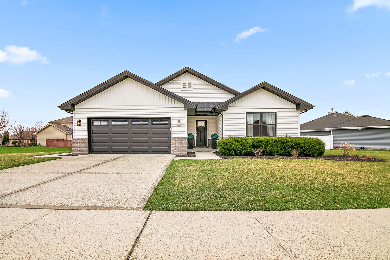 Manteno, IL 60950,1677 Talon DR