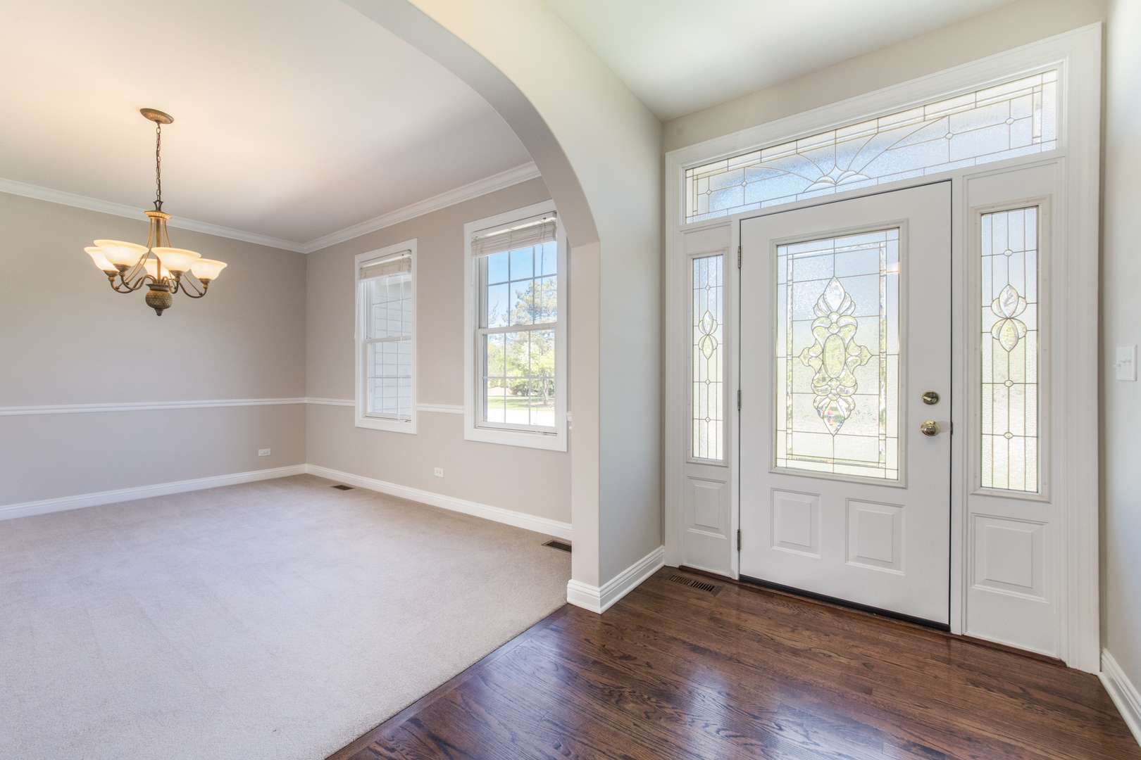 Gurnee, IL 60031,6433 Davidson CT