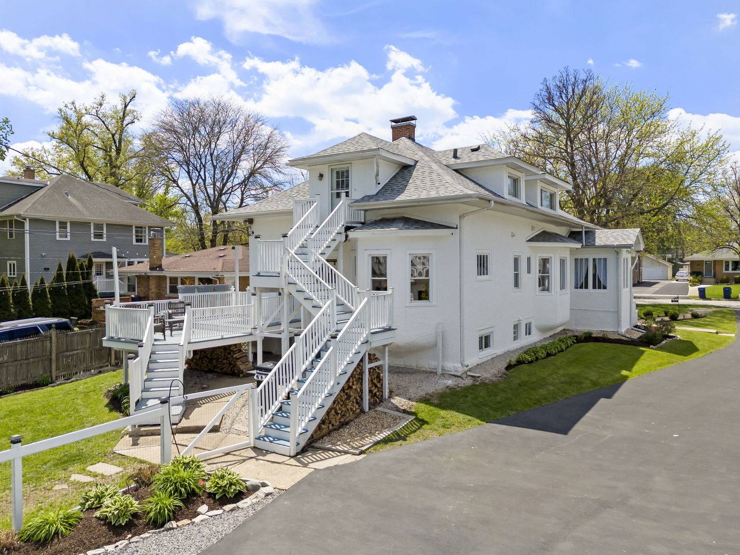 Villa Park, IL 60181,443 S Summit AVE