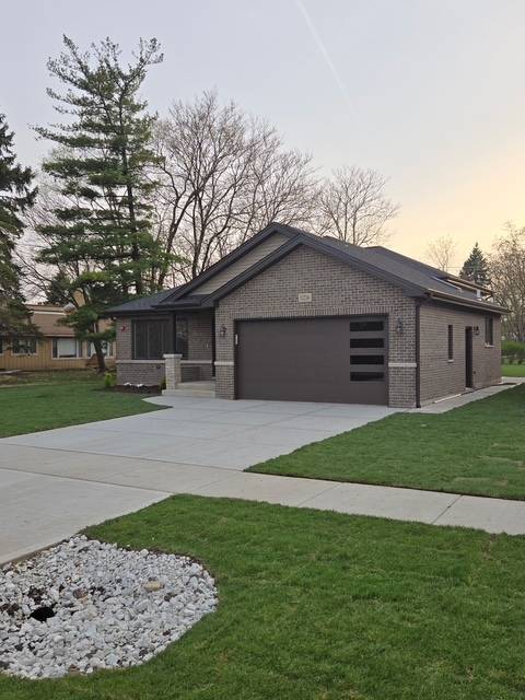Alsip, IL 60803,11236 S Lawler AVE