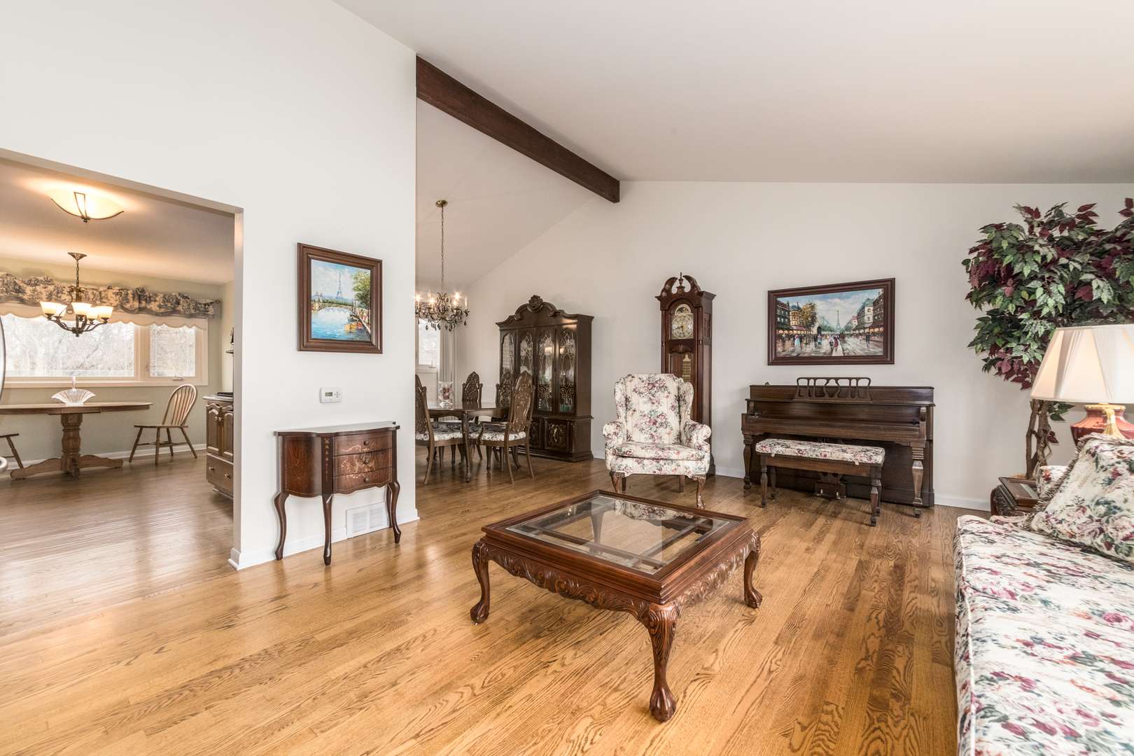 Park Ridge, IL 60068,1349 N Hamlin AVE