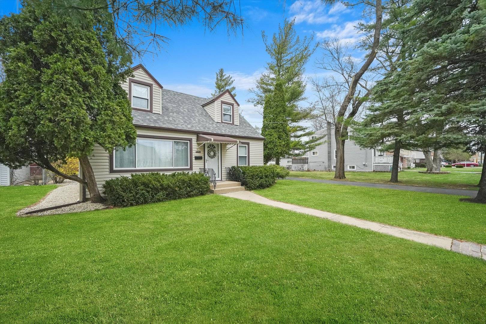 Worth, IL 60482,6840 W Crandall AVE