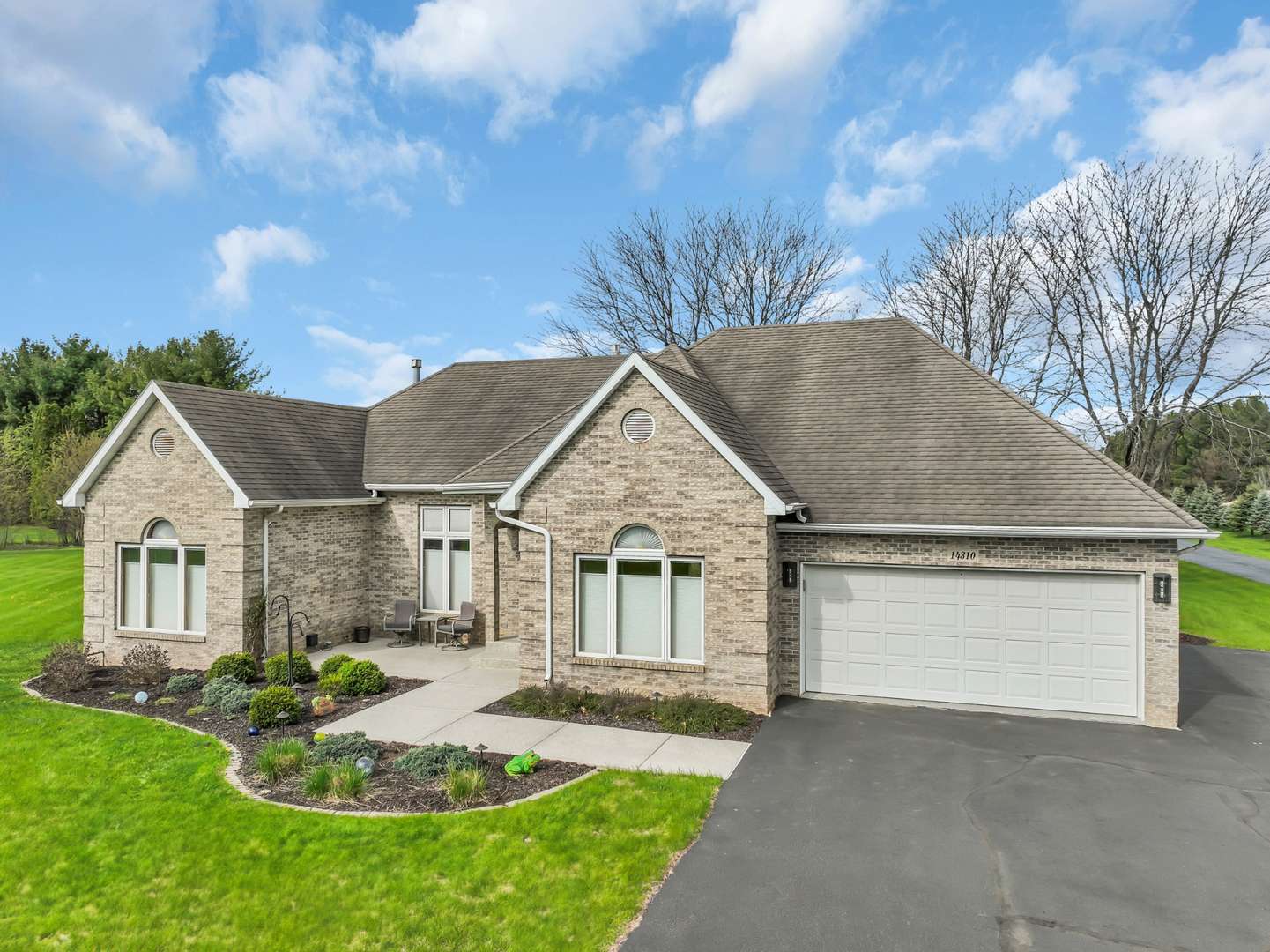 South Beloit, IL 61080,14310 Dorr RD