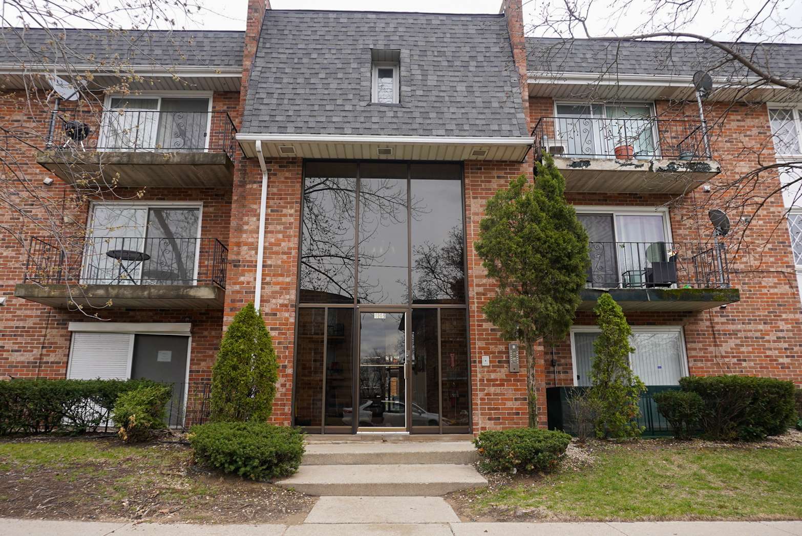Calumet City, IL 60409,669 Chappel AVE #3A