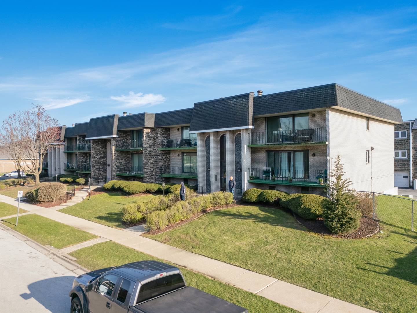 Oak Lawn, IL 60453,9120 S Pulaski RD #1E