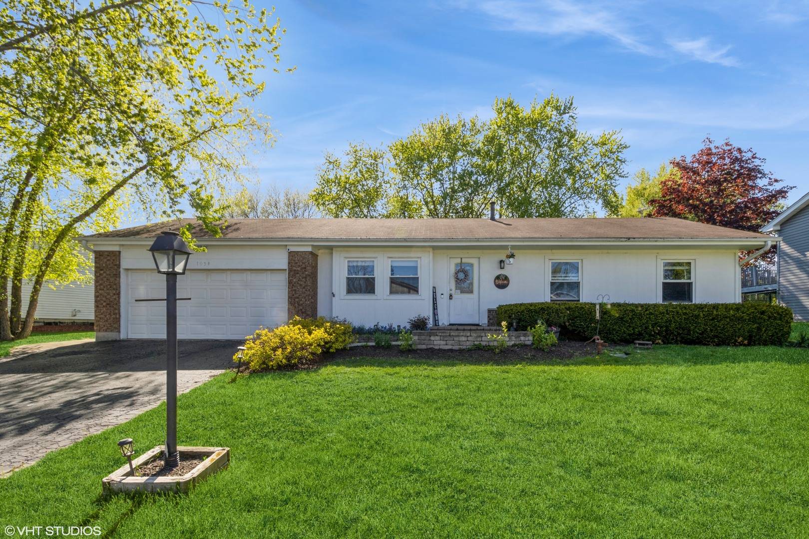 Lake Zurich, IL 60047,1054 Partridge LN