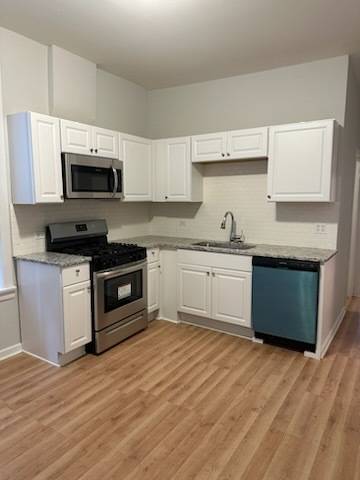 Chicago, IL 60622,1424 N Maplewood AVE #1F