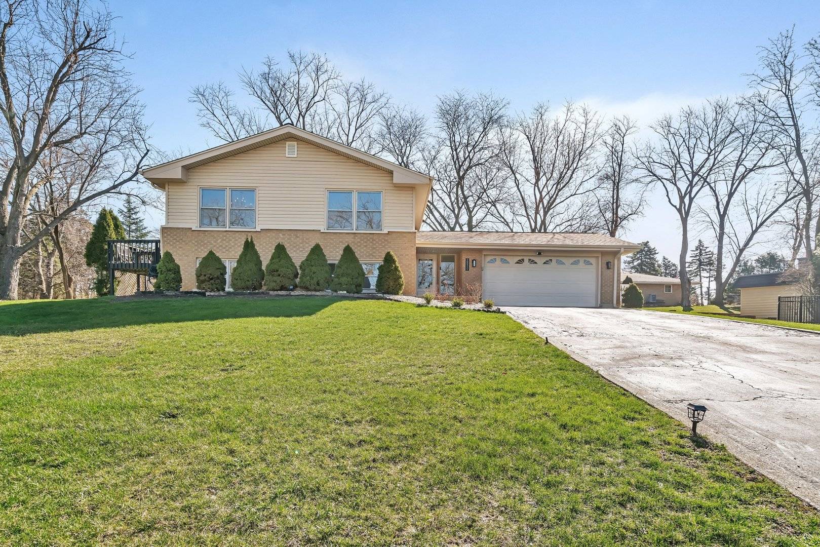 Willowbrook, IL 60527,10S111 Leonard DR