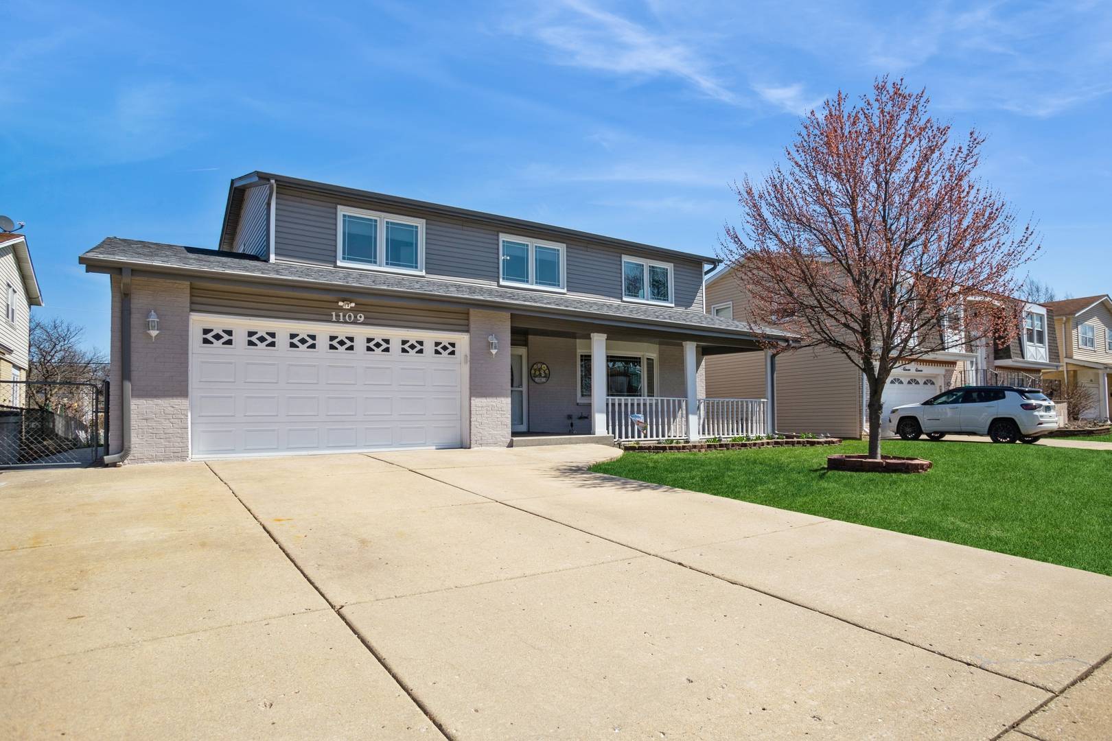 Mount Prospect, IL 60056,1109 S Lavergne DR