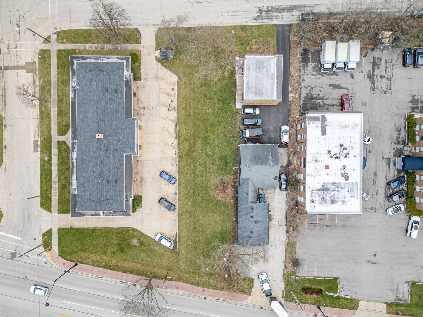 Bensenville, IL 60106,1341 W Irving Park RD